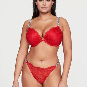 Bombshell Add-2-Cups Chain Shine Strap Lace Push-Up Bra